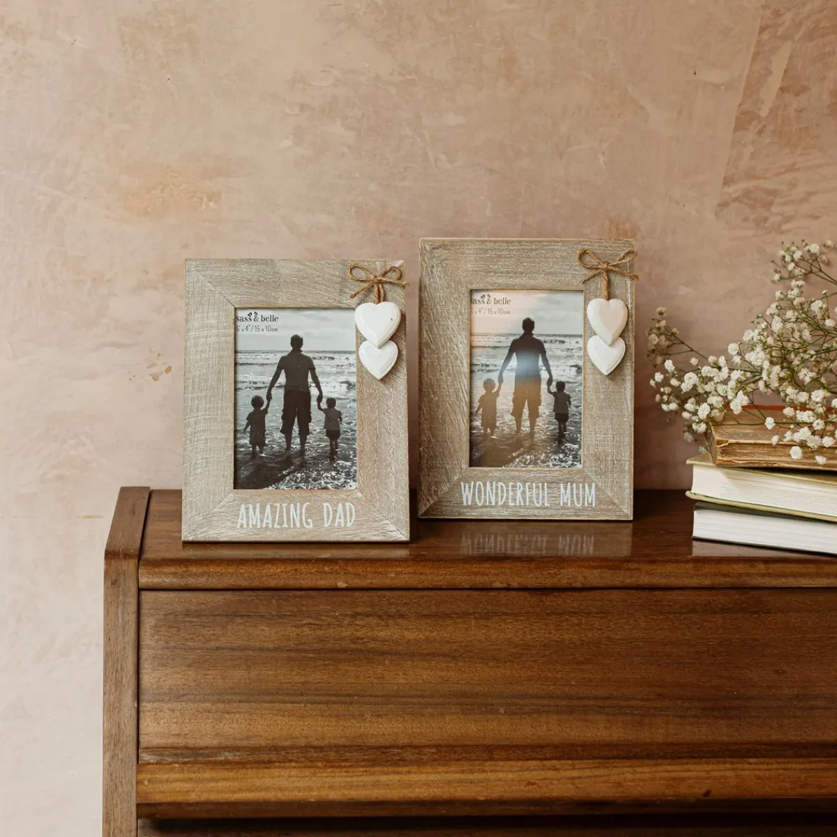 Sass and Belle Amazing Dad Heart Frame