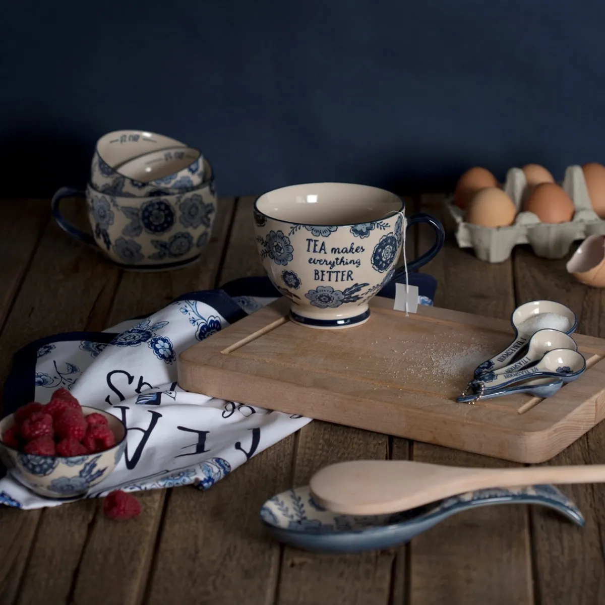 Online Sass and Belle Blue Willow Floral Mug