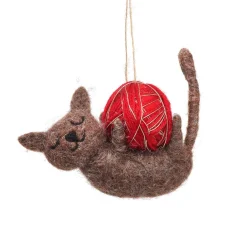 New Sass and Belle Cat With Ball of Yarn Felt Decoration