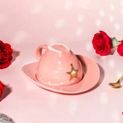 Discount Sass and Belle Cowboy Hat Teacup and Saucer