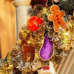 Hot Sass and Belle Deer Zari Decoration