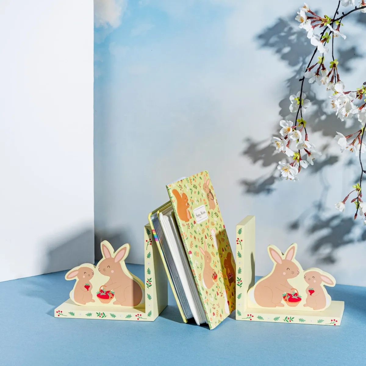 New Sass and Belle Garden Friends Bookends