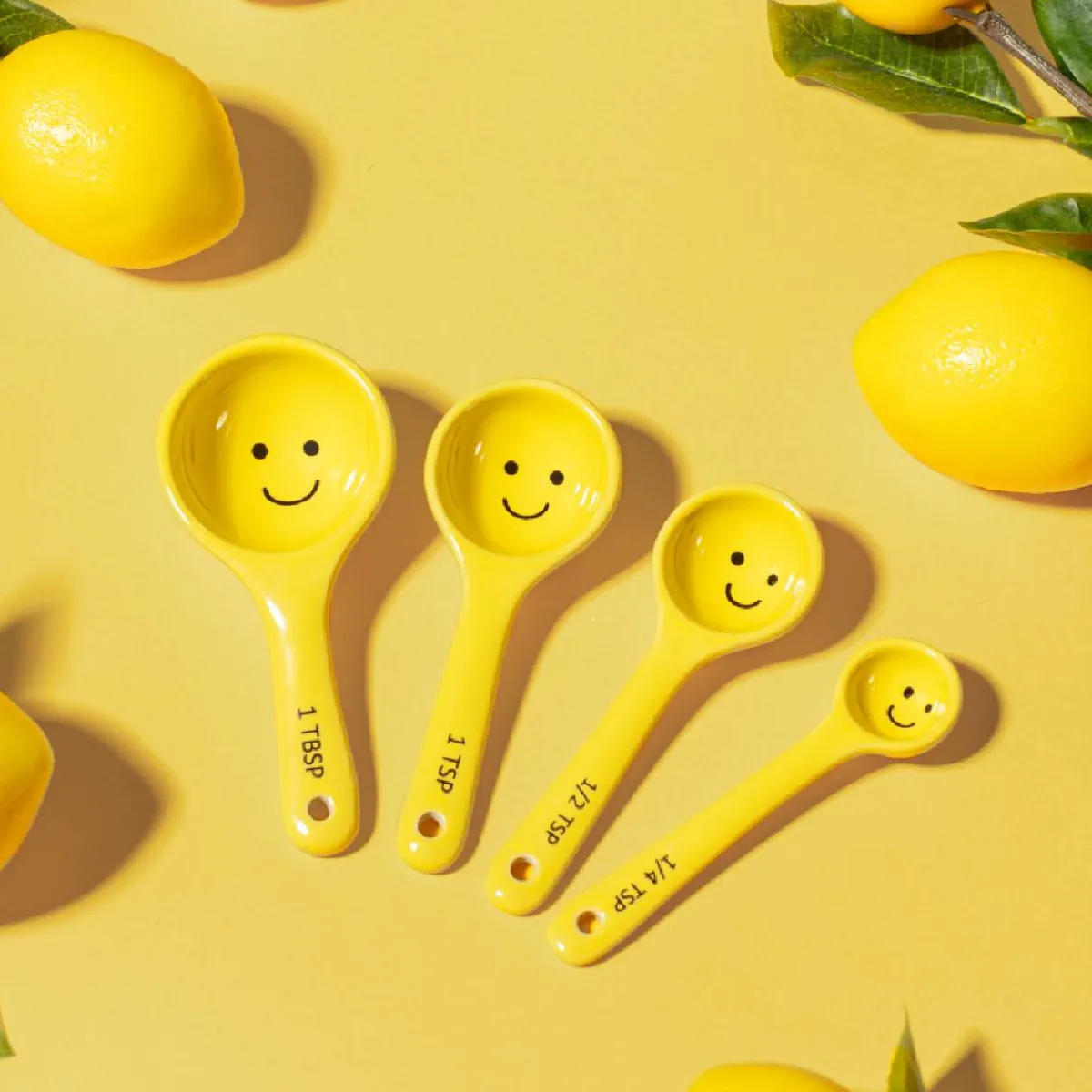 Discount Sass and Belle Happy Measuring Spoons