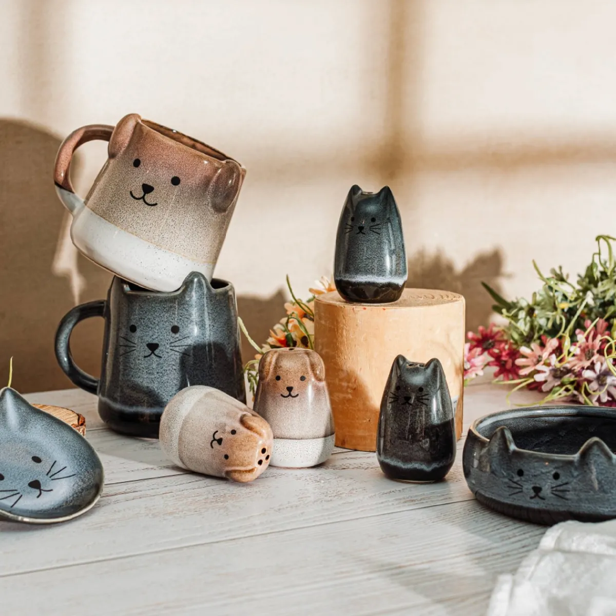 Hot Sass and Belle Mojave Dog Salt & Pepper Shakers