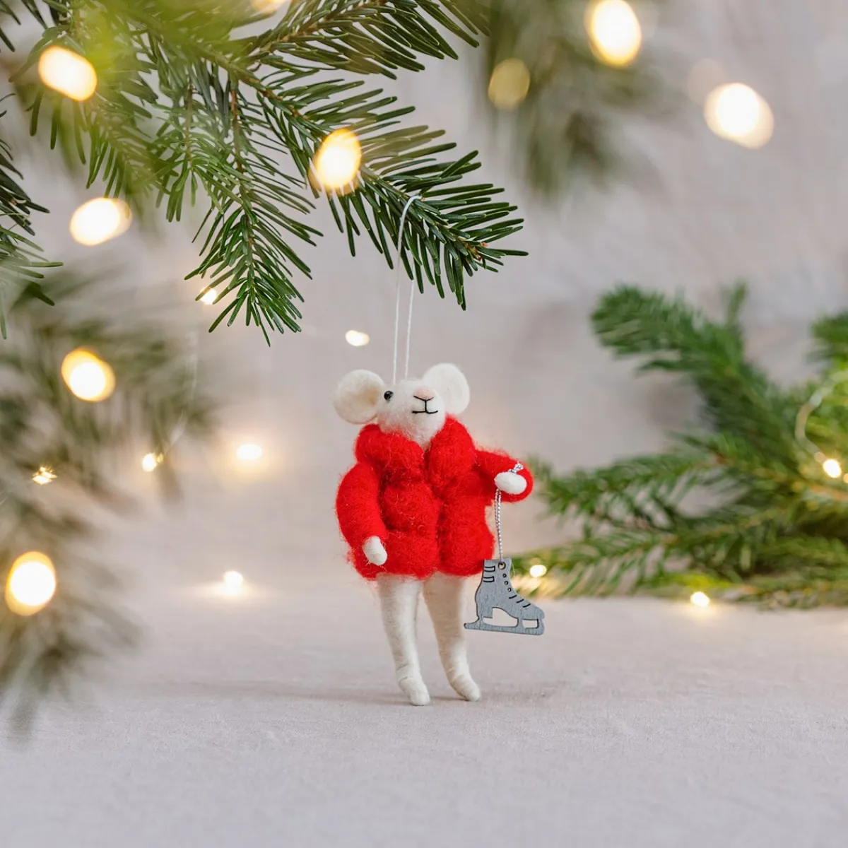Discount Sass and Belle Mouse with Skates & Jacket Hanging Decoration