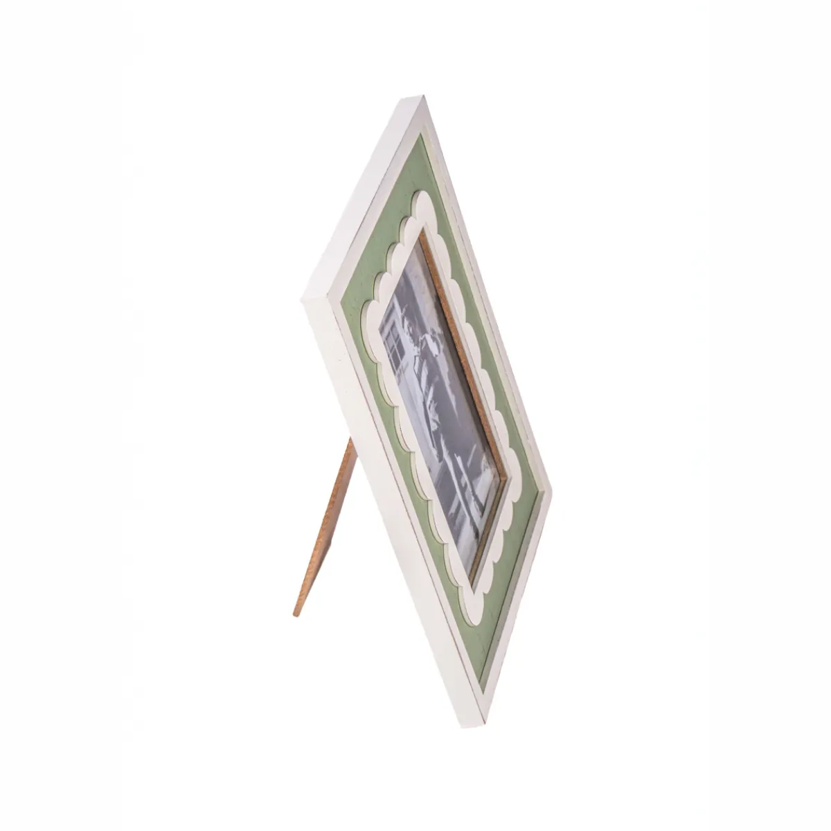 Outlet Sass and Belle Scalloped Green Photo Frame
