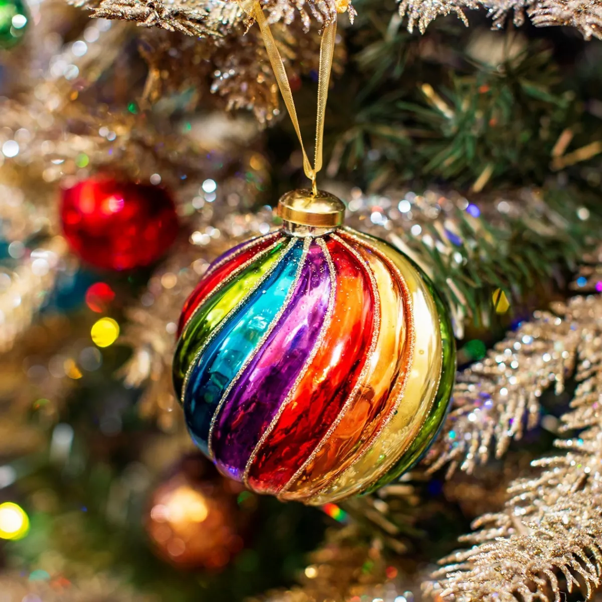 Hot Sass and Belle Spiral Rainbow Bauble