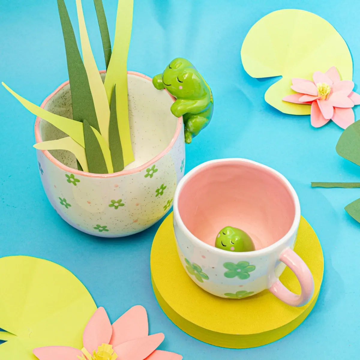 Outlet Sass and Belle Surprise Hidden Frog Mug