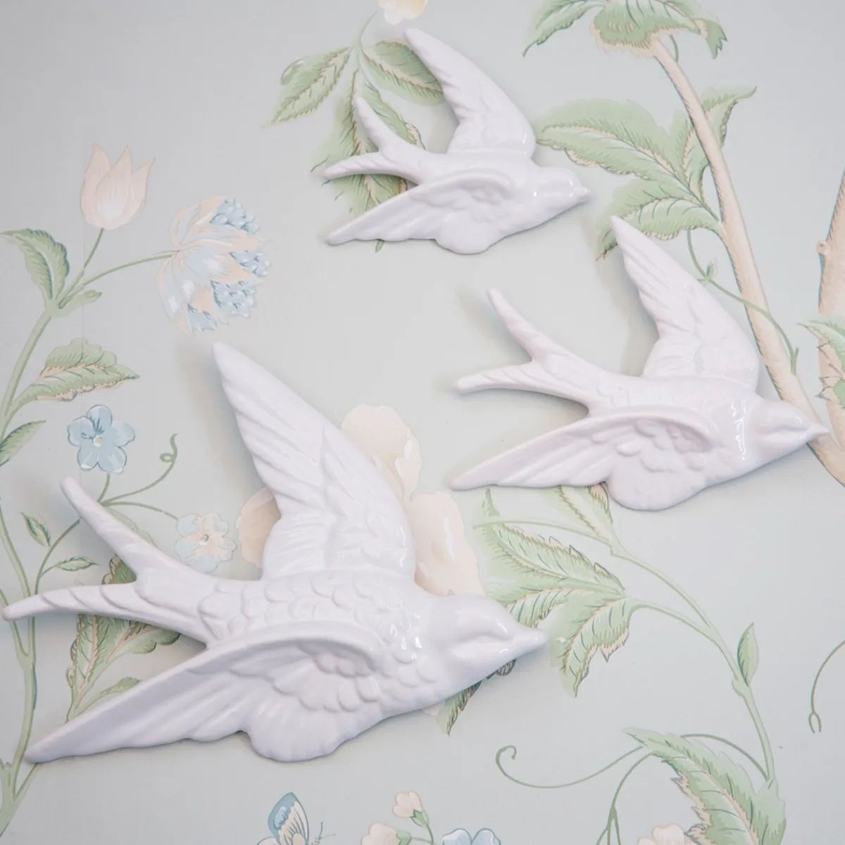 Best Sass and Belle Swallow Wall Decorations White- Set of 3