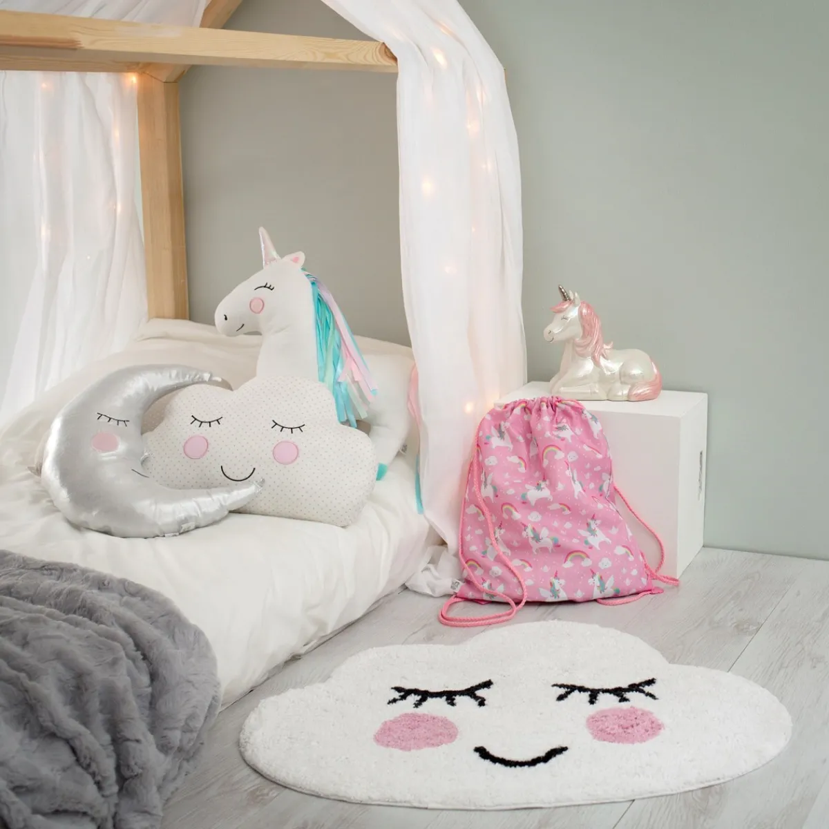 Sass and Belle Sweet Dreams Smiling Cloud White Rug